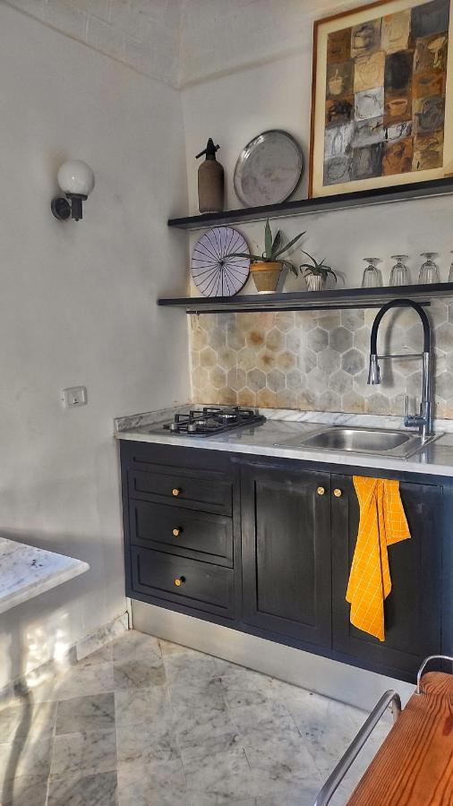 Lella Zohra, Studio Avec Piscine A Sidi Bou Said Bed & Breakfast Ngoại thất bức ảnh