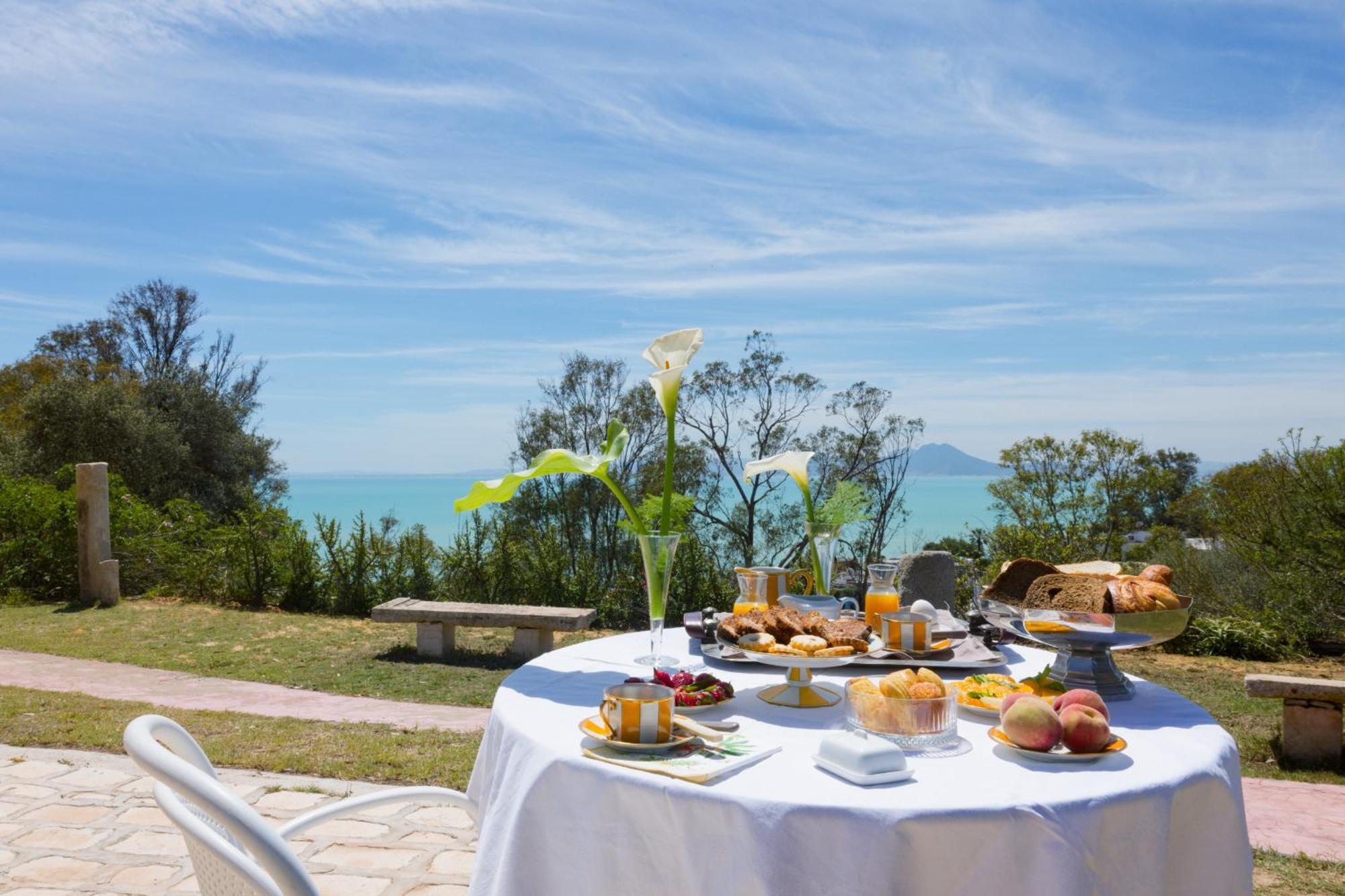 Lella Zohra, Studio Avec Piscine A Sidi Bou Said Bed & Breakfast Ngoại thất bức ảnh